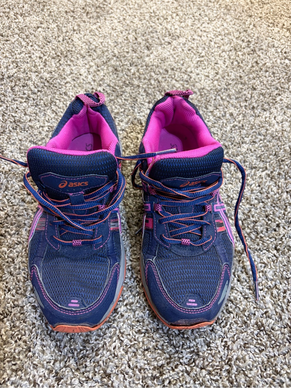 ASICS gel venture 5 running shoes